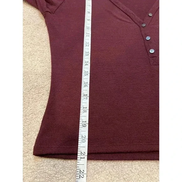 Abercrombie & Fitch Henley Crop Top in Burgundy - Size L - Picture 6 of 6